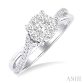 1/2 Ctw Round Shape Lovebright Split Entwined Shank Round Cut Diamond Engagement Ring in 14K White Gold