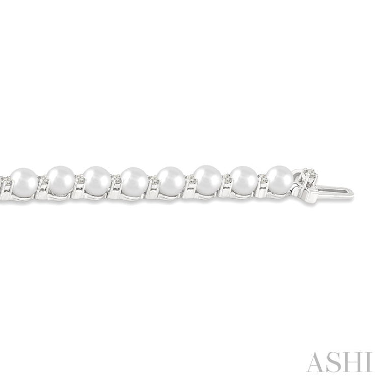 4 MM Round Shape Cultured Pearl and 3/4 Ctw Round Cut Diamond Tennis Bracelet in 14K White Gold