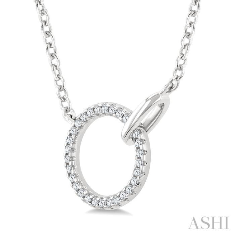 1/10 Ctw Round Cut Diamond Interlocked Circle Fashion Petite Pendant With Chain in 10K White Gold