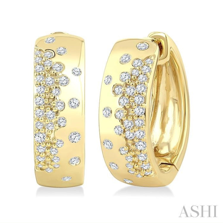 1/3 Ctw Round Cut Diamond Mosaic Hoop Earrings in 10K Yellow Gold