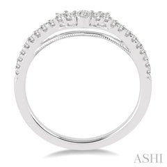 1/5 Ctw Round Cut Diamond Wedding Band in 14K White Gold