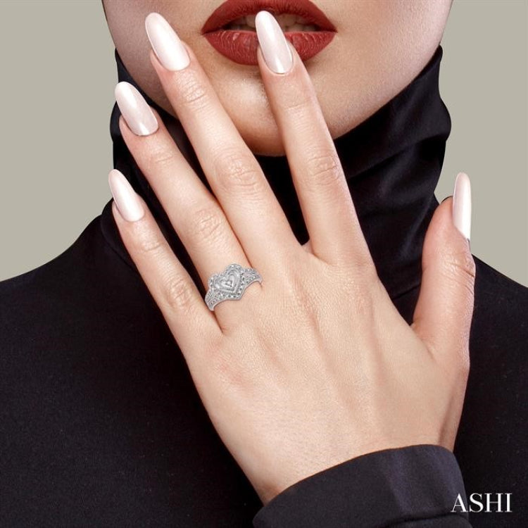 1/20 Ctw Heart Shape Round Cut Diamond Ring in Sterling Silver