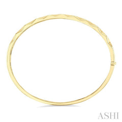 1/3 Ctw Geometric Shape Round Cut Diamond Fashion Bangle in 10K Yellow Gold