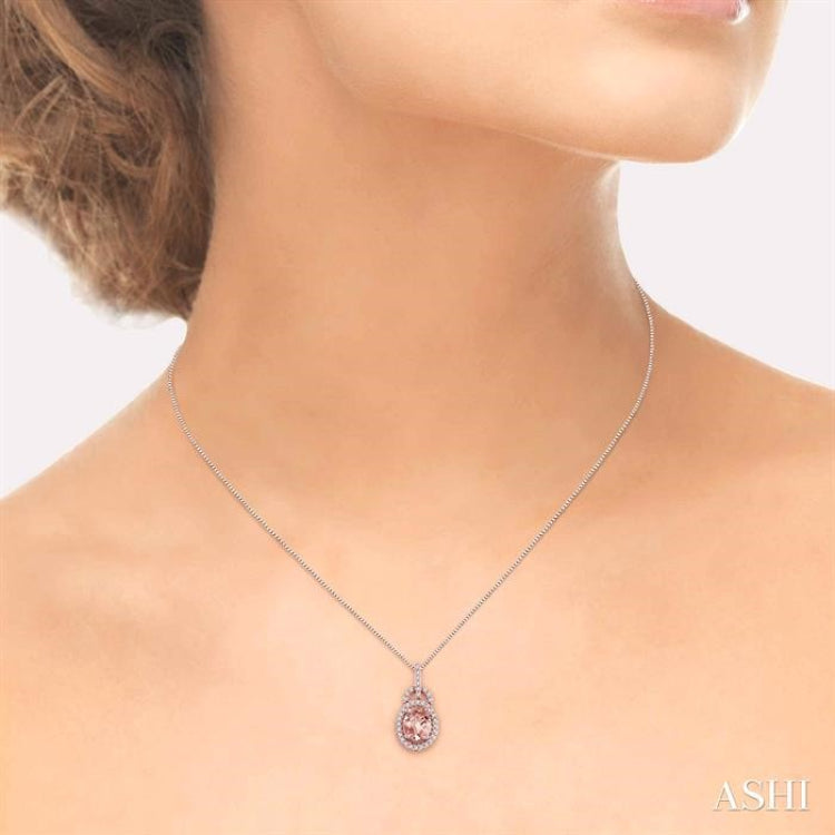 8x6 MM Oval Cut Morganite and 1/4 Ctw Round Cut Diamond Pendant in 14K Rose Gold with Chain