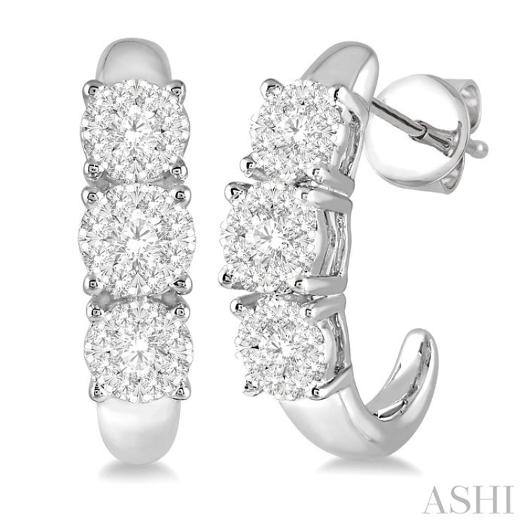 1/2 Ctw Lovebright Round Cut Diamond Earrings in 14K White Gold