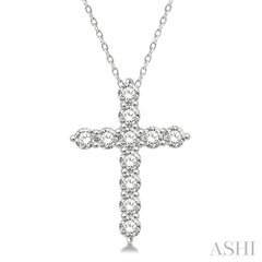 3/4 Ctw Round Cut Diamond Cross Pendant in 14K White Gold with Chain