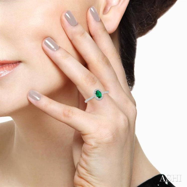 6x4 MM Oval Shape Emerald and 1/5 Ctw Round Cut Diamond Precious Ring in 10K White Gold