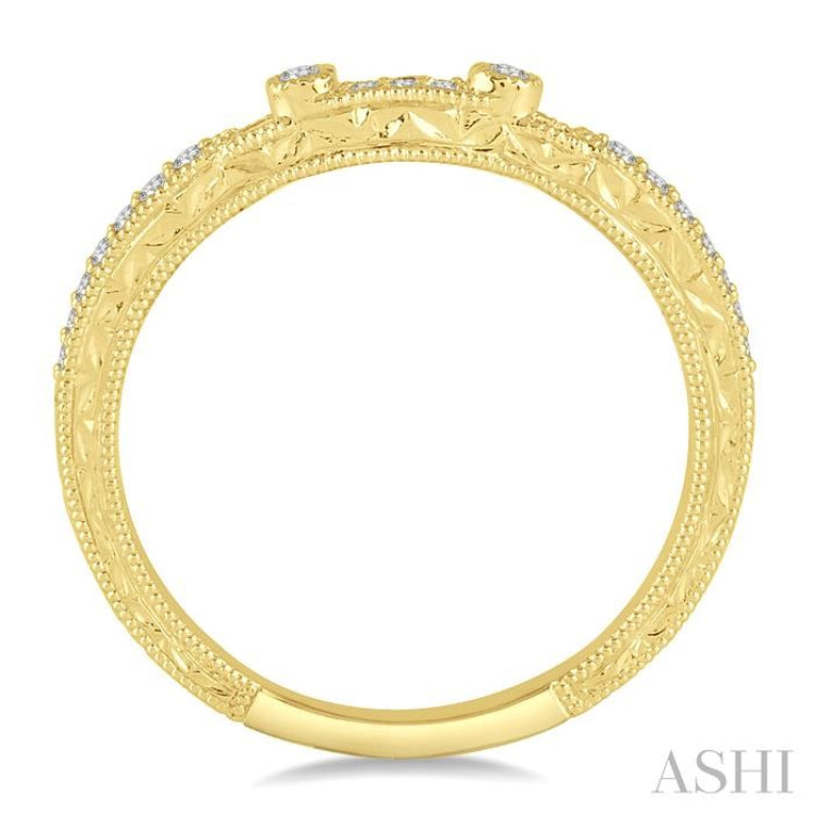 1/10 Ctw Round Cut Diamond Wedding Band in 14K Yellow Gold