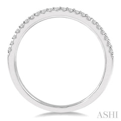 1/5 Ctw Round Cut Diamond Wedding Band in 14K White Gold