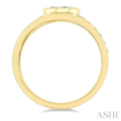1/2 Ctw Split Twin Band Marquise and Round Cut Diamond Fashion Ring in 14K Yellow Gold