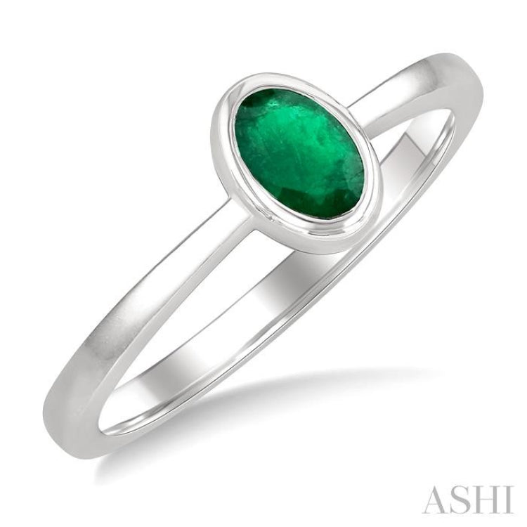 6X4 MM Bezel Set Oval Cut Emerald Precious Solitaire Ring in 14K White Gold