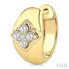 1/4 Ctw Blossom Center Round Cut Diamond Huggie Fashion Earrings in 14K Yellow Gold