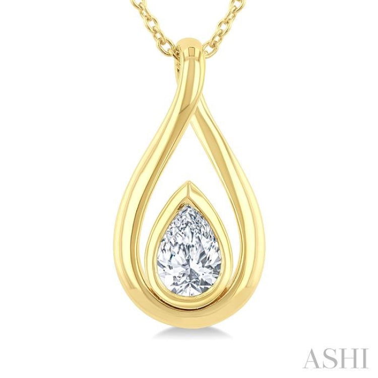 1/3 Ctw Nested Tear Drop Pear Cut Diamond Fashion Pendant With Chain in 14K Yellow Gold