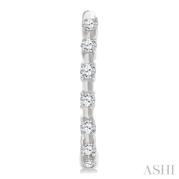 1/4 Ctw Round Cut Diamond Floating Hoop Fashion Earrings in 10K White Gold