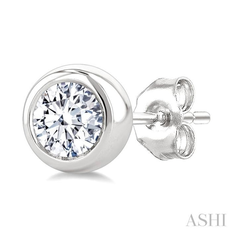 1/2 Ctw Bezel Set Round Cut Diamond Stud Earrings in 14K White Gold