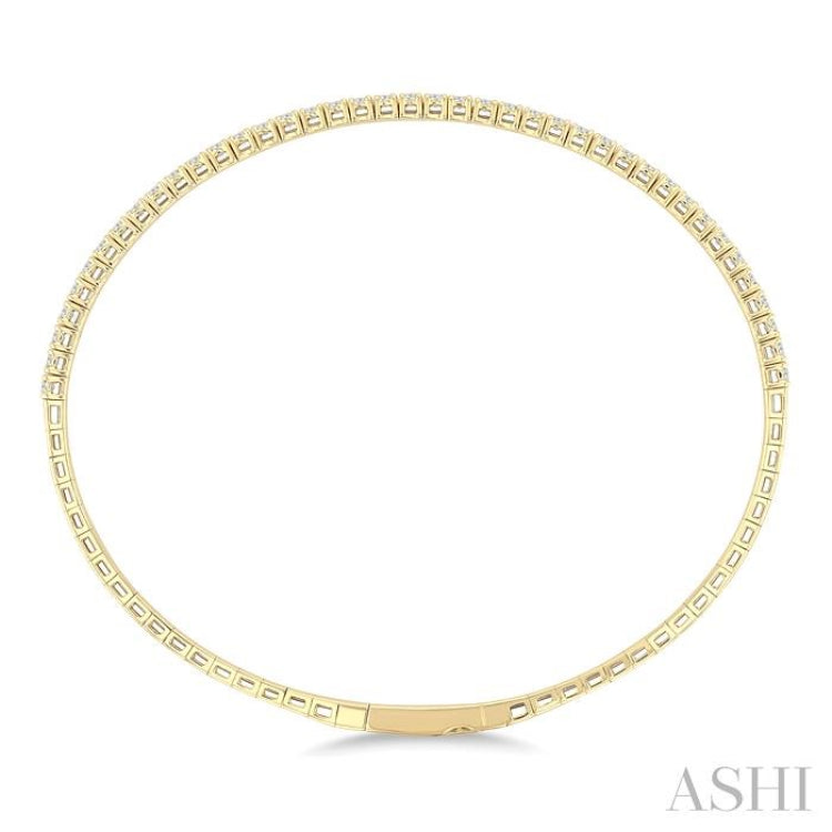 1 Ctw Round Cut Diamond Halfway Straight Flex Bangle in 14K Yellow Gold