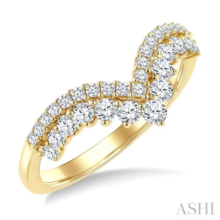 5/8 Ctw Twin Row Round Cut Diamond Chevron Ring in 14K Yellow Gold