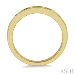 2 MM Emerald and 1/5 Ctw Round Cut Diamond Precious Wedding Band in 14K Yellow Gold