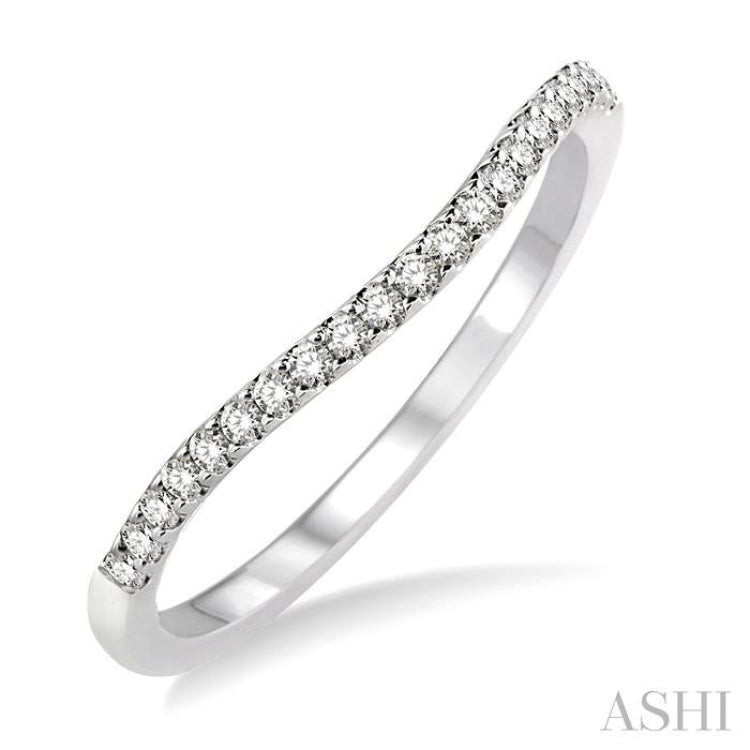 1/6 Ctw Round Cut Diamond Wedding Band in 14K White Gold