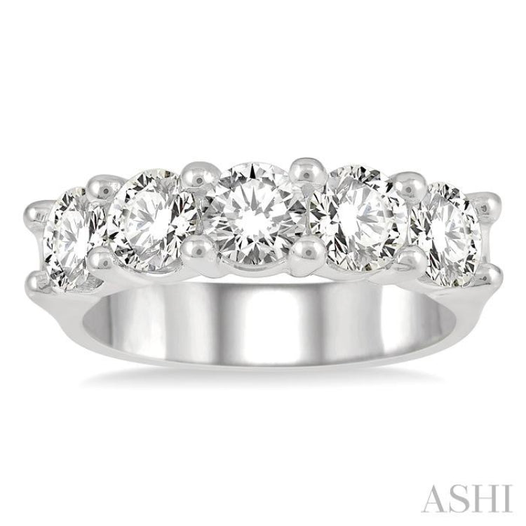 2 Ctw 5 Stone Round Cut Diamond Wedding Band in 14K White Gold