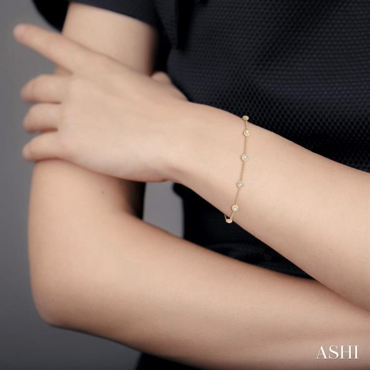 1 Ctw Circular Mount Round Cut Diamond Station Bracelet in 14K Yellow Gold
