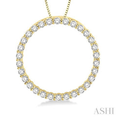 1 Ctw Round Cut Diamond Circle of Love Pendant with Chain in 14K Yellow Gold