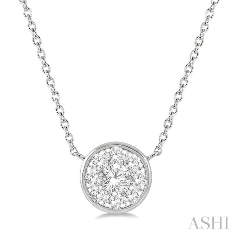 1/3 Ctw Round Shape Lovebright Diamond Pendant With Chain in 14K White Gold