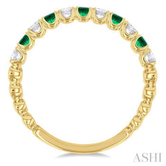 2.25 MM Emerald and 1/4 Ctw Round Cut Diamond Precious Wedding Band in 14K Yellow Gold