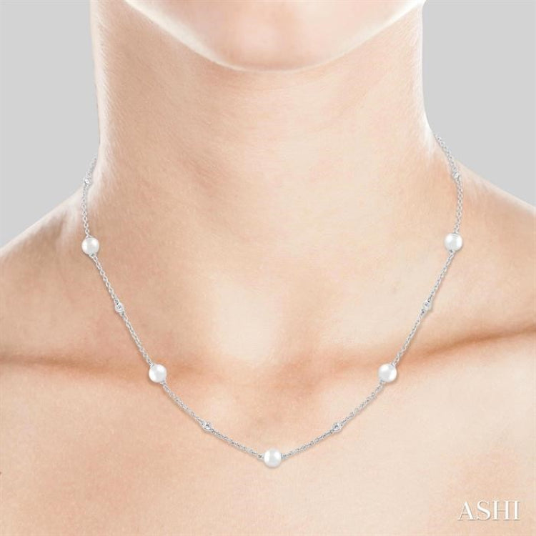 4 MM Round Shape Cultured Pearl and 1/6 Ctw Round Cut Diamond Station Necklace in 14K White Gold