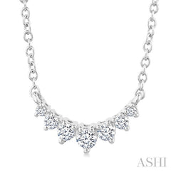 1/8 Ctw Graduated Diamond Smile Petite Necklace in 10K White Gold