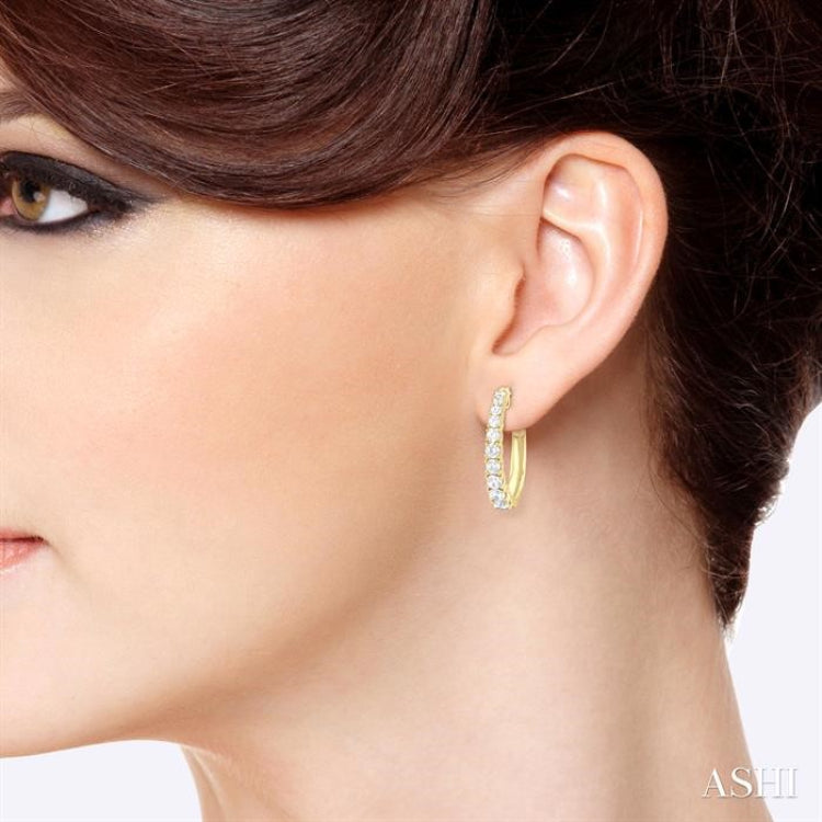 1 1/2 Ctw Graduated Round Cut Diamond Fashion Hoop Earrings in 14K Yellow Gold